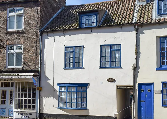 Cor Cottage